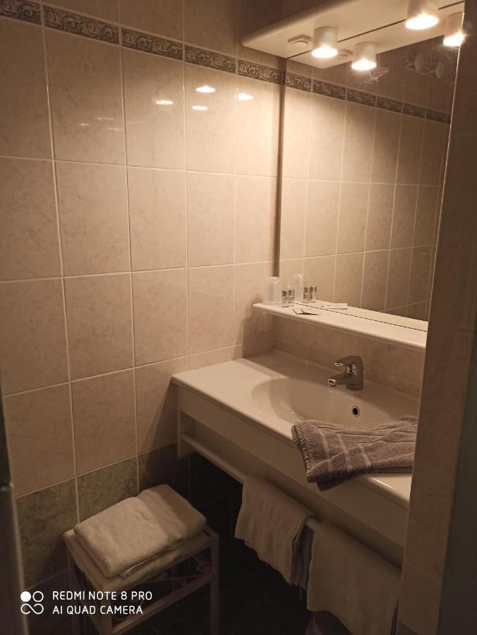 Hotel Auberge De La Nauze Sagelat Екстериор снимка