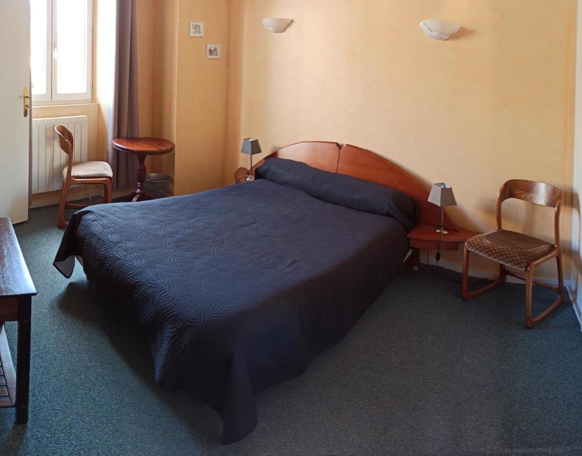 Hotel Auberge De La Nauze Sagelat Екстериор снимка