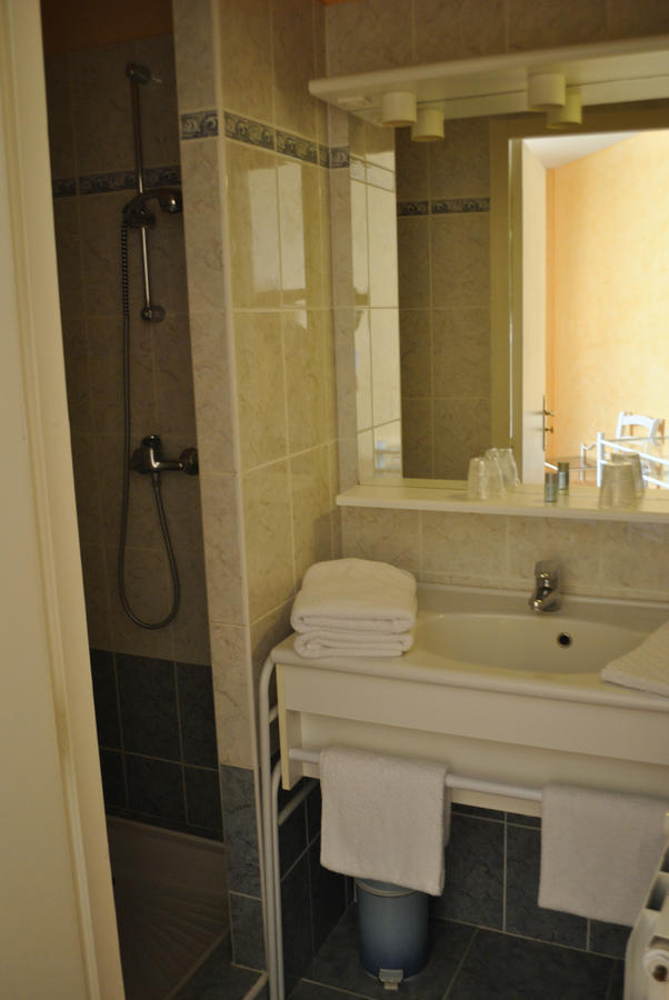 Hotel Auberge De La Nauze Sagelat Стая снимка