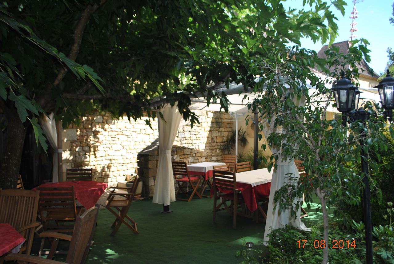 Hotel Auberge De La Nauze Sagelat Екстериор снимка